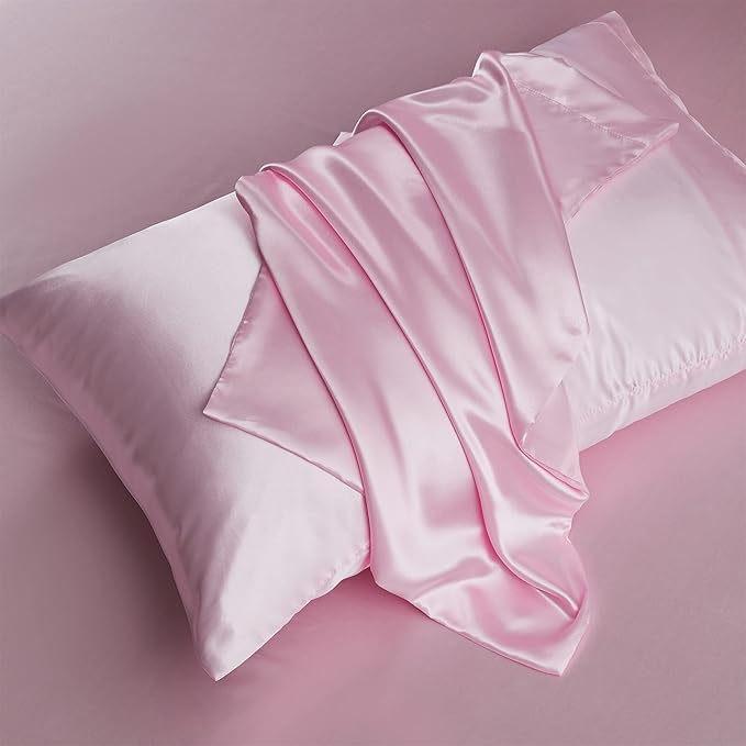Pack de Bonnet en Satin et taie d'oreille.